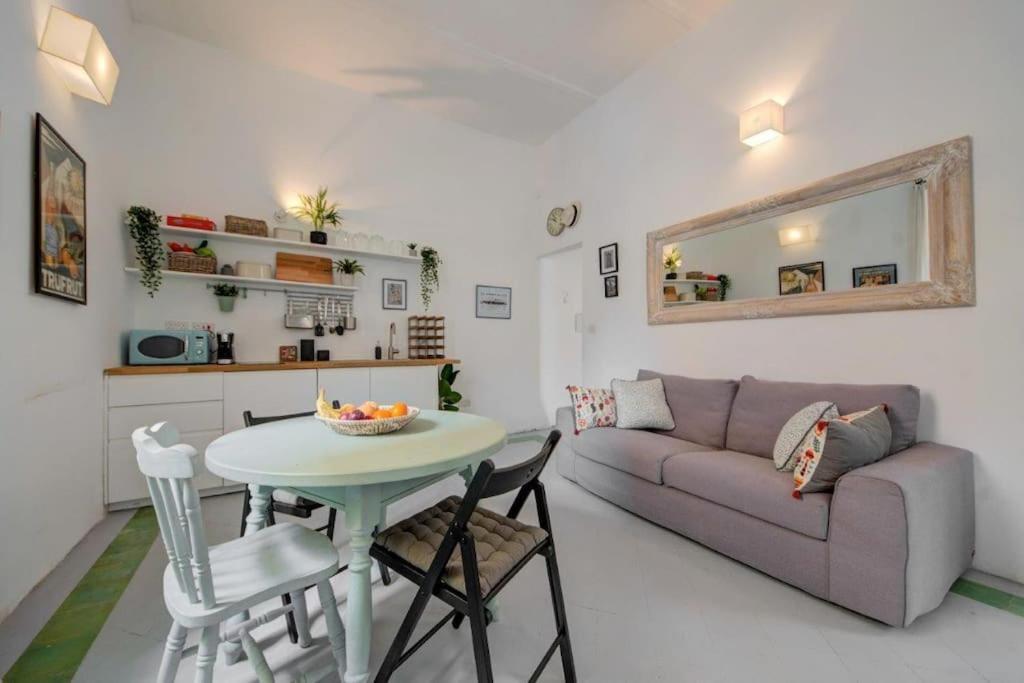Traditional Maltese Town House In Floriana Ngoại thất bức ảnh