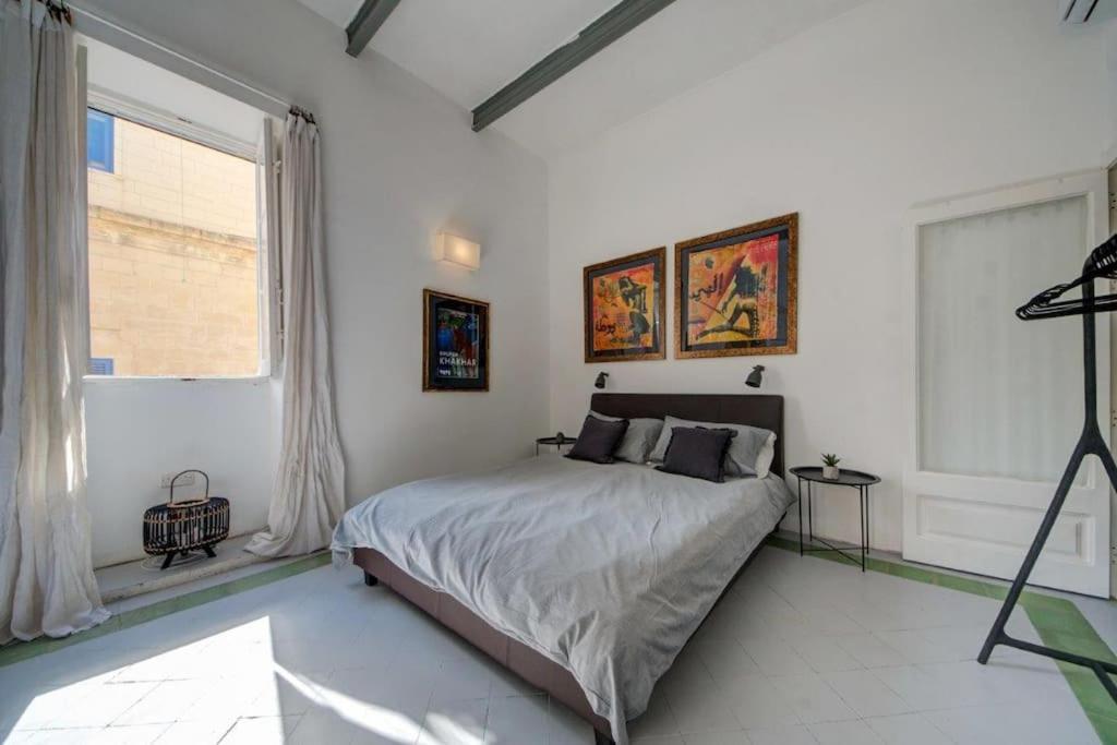 Traditional Maltese Town House In Floriana Ngoại thất bức ảnh
